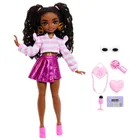 Barbie, Dream Besties, bruneta in fusta roz, papusa si accesorii