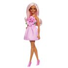Barbie, Fashionistas, papusa in rochie roz cu forma de trandafir