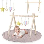 Lionelo, Anis, set: stand educativ din lemn si covoras