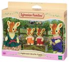 Sylvanian Families, Familia de girafe cu gatul lung, set de figurine, 5639