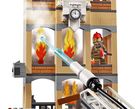 LEGO City Fire, Divizia pompierilor din centrul orasului, 60216