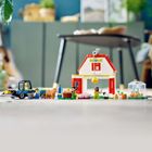 LEGO City, Hambar si animale de ferma, 60346