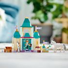 LEGO Disney Princess, Distractie la castel cu Anna si Olaf, 43204