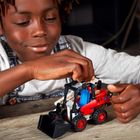 LEGO Technic, Mini incarcator, 42116