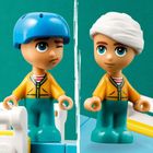 LEGO Friends, Ambulanta spitalului din orasul Heartlake, 42613