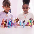 Unicorn Academy, papusa Layla si unicorn Glacier