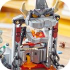 LEGO Super Mario, Set de extindere Batalia lui Dry Bowser de la castel, 71423