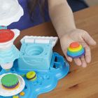 Play-Doh, Rainbow Cake Party, 7 cutie si accesorii, set creativ