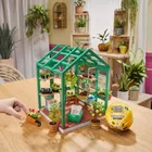 MGA's Miniverse, Spaces, Starter Pack Greenhouse, set de joaca