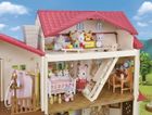 Sylvanian Families, Casa mare rustica cu camera la mansarda, set cu figurine, 5727