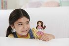 Barbie, Chelsea, Papusa cu scolioza