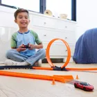 Hot Wheels, Ferrari SF90 Stradale Assetto Fiorano R/C, masina cu telecomanda, scara 1:64