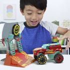 MEGA Hot Wheels, Monster Trucks Demo Derby Extreme Trick Course, set de constructie, 151 piese