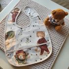 MimiNu, Ursulet pe luna, baveta impermeabila cu buzunar