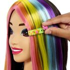 Barbie, Cap Stilist Curcubeu Neon + Color Reveal accesorii, set de joaca