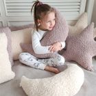 MimiNu, Luna, perna decorativa