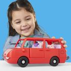 Peppa Pig, Peppa's Big Family Car, set de joaca cu figurine