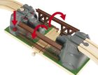 Brio World, Viaduct feroviar cu trapa, jucarie din lemn