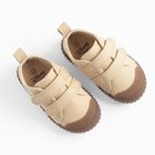 Cool Club, Tenisi pentru bebelusi, maro, talpa Barefoot, imprimeu Winnie the Pooh