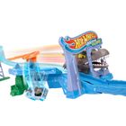 Hot Wheels, RacerVerse Jurassic World, Crash & Splash, set de joaca cu masina