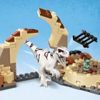 LEGO Jurassic World, Dinozaur Atrociraptor: Urmarirea cu motocicleta, 76945