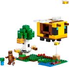 LEGO Minecraft, Casuta albinelor, 21241