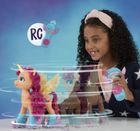 My Little Pony, Sing 'N Skate Sunny Starscout, figurina muzicala
