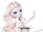 Rainbow High, Shadow High, Karla Choupette, papusa cu accesorii