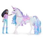 Unicorn Academy, papusa Layla si unicorn Glacier