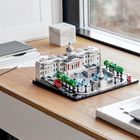 LEGO Architecture, Piata Trafalgar, 21045