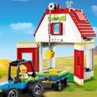 LEGO City, Hambar si animale de ferma, 60346