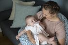 Motherhood, perna multifunctionala Sleepy-C, Beige Classics