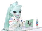 Rainbow High, Shadow High, Zooey Electra, papusa cu accesorii