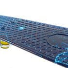 Smiki, Cosmos, placa skateboard tip fish cu roti LED