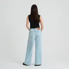 Top negru cu decolteu NOWEAR