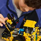 LEGO Technic, Incarcator frontal Volvo L120 Electric, 42209