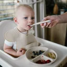 BabyOno, Farfurita din silicon cu ventuza, bej