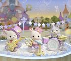 Sylvanian Families, 40th Anniversary, Baby Starry Concert, figurine cu accesorii, 5845
