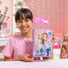 Top Model, Girl Power, penar extensibil echipat, un compartiment