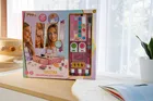 Pink It, masuta de toaleta interactiva cu accesorii de machiaj