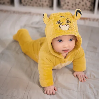 Cool Club, Pijama tip salopeta cu gluga pentru bebelusi, mustar, imprimeu Lion King