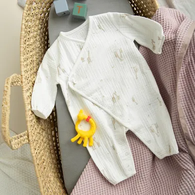 Cool Club, Pijama tip salopeta pentru bebelusi, alb