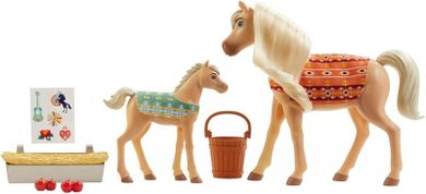 Spirit: Cu sufletul liber, 2 figurine cai fara papusi, set de joaca
