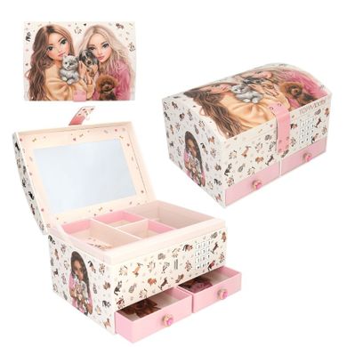 Top Model, Fur Ever Friends, cutie de cod