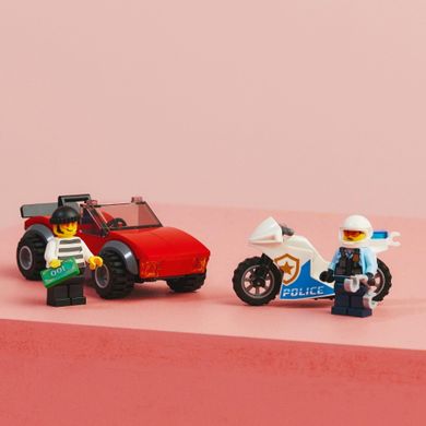 LEGO City, Politist pe motocicleta in urmarirea unei masini, 60392