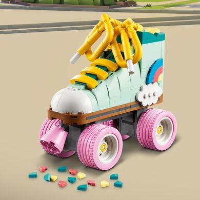LEGO Creator, Patina cu rotile retro, 31148