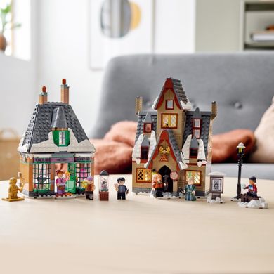 LEGO Harry Potter, Vizita in satul Hogsmeade, 76388