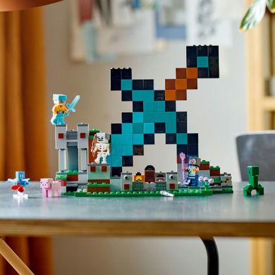 LEGO Minecraft, Avanpostul sabiei, 21244