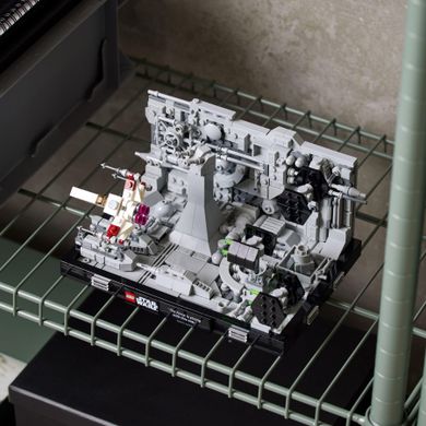 LEGO Star Wars, Diorama zborului prin transeele de pe Death Star, 75329