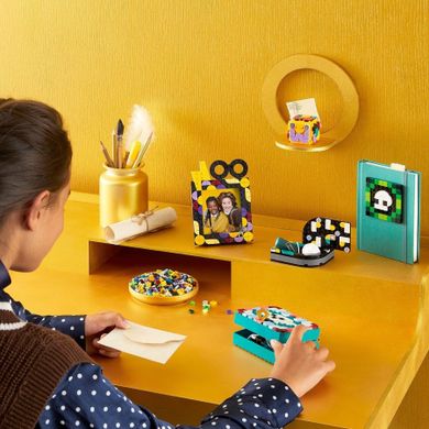 LEGO DOTS, Kit pentru desktop Hogwarts, 41811